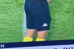 1615677596270015015.gif 尿裤子.gif